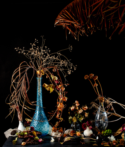 Pretty dead things
