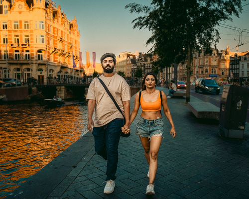 Hand in Hand