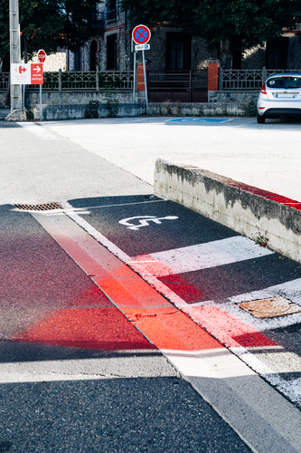 Red direction