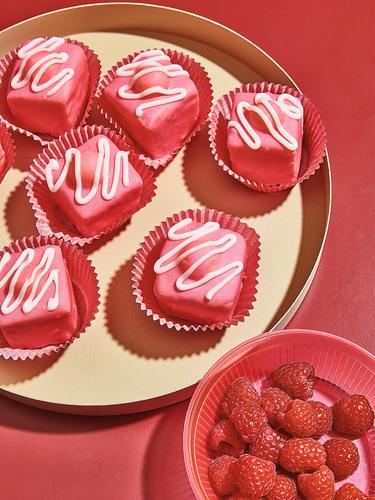 Fondant Fancies (for The Sunday Times)