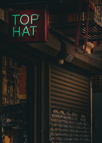 Top Hat