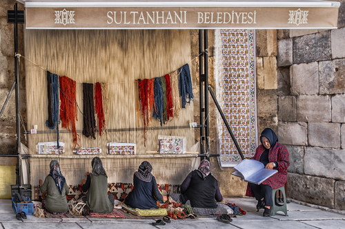The carpet weavers