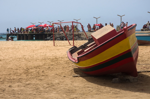 _Boat on the beach