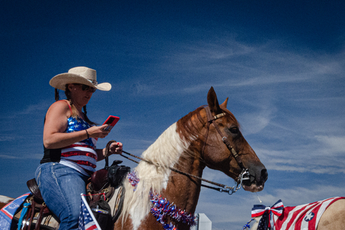 A Parade Pause