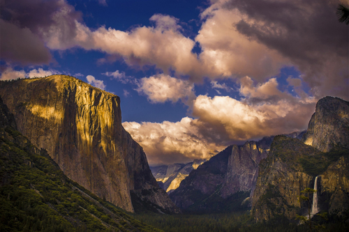 Tunnel View, Yosemite Natl. Park, California