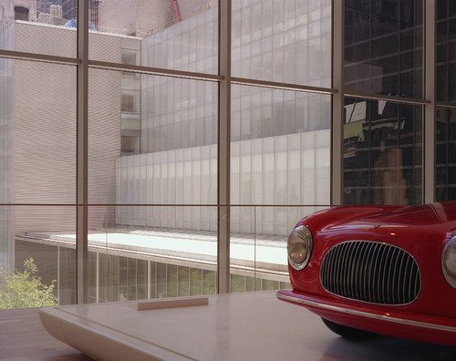 Moma Car