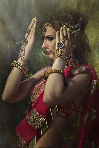 Lana in Indian Style