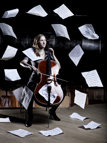 Irmelin Jansen. Cellist.