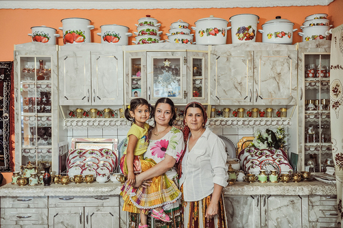 Three Generations of Gypsies/Roma