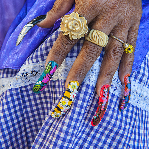Havana Nails